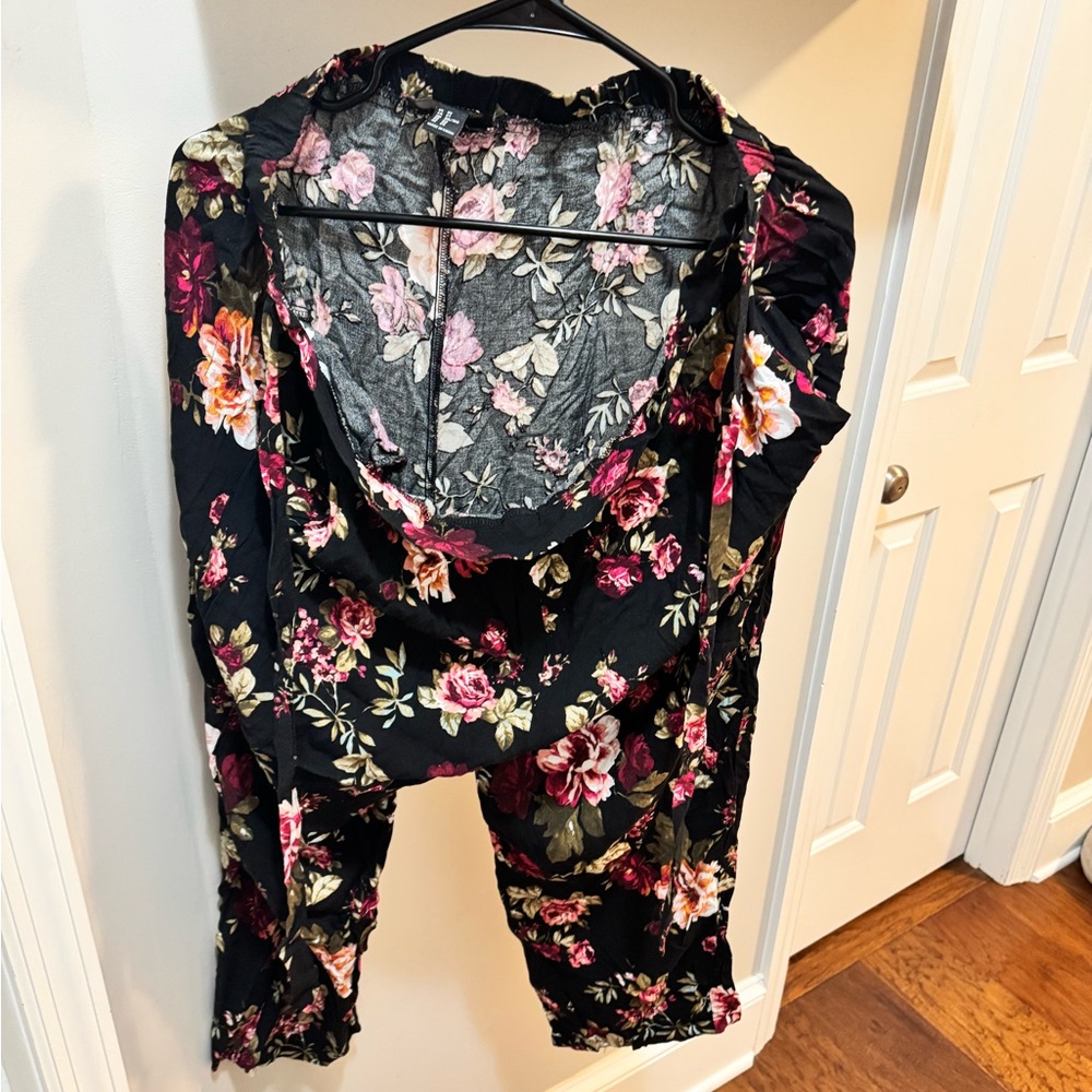 Floral Black Women's pants